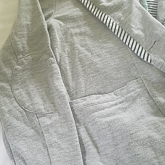 Jacket - Picture 3 of 4